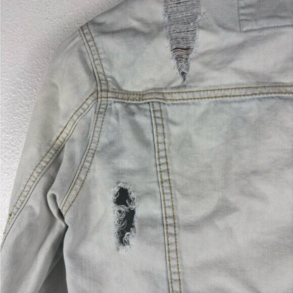 Forever 21 Small Women's Light Blue Wash Denim Distressed Jean Jacket Cropped - Picture 7 of 11